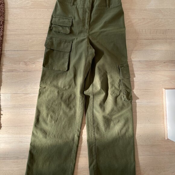 Wilfred Free Wide-Leg Cargo Pant | Aritzia | Size 2 - Picture 1 of 6